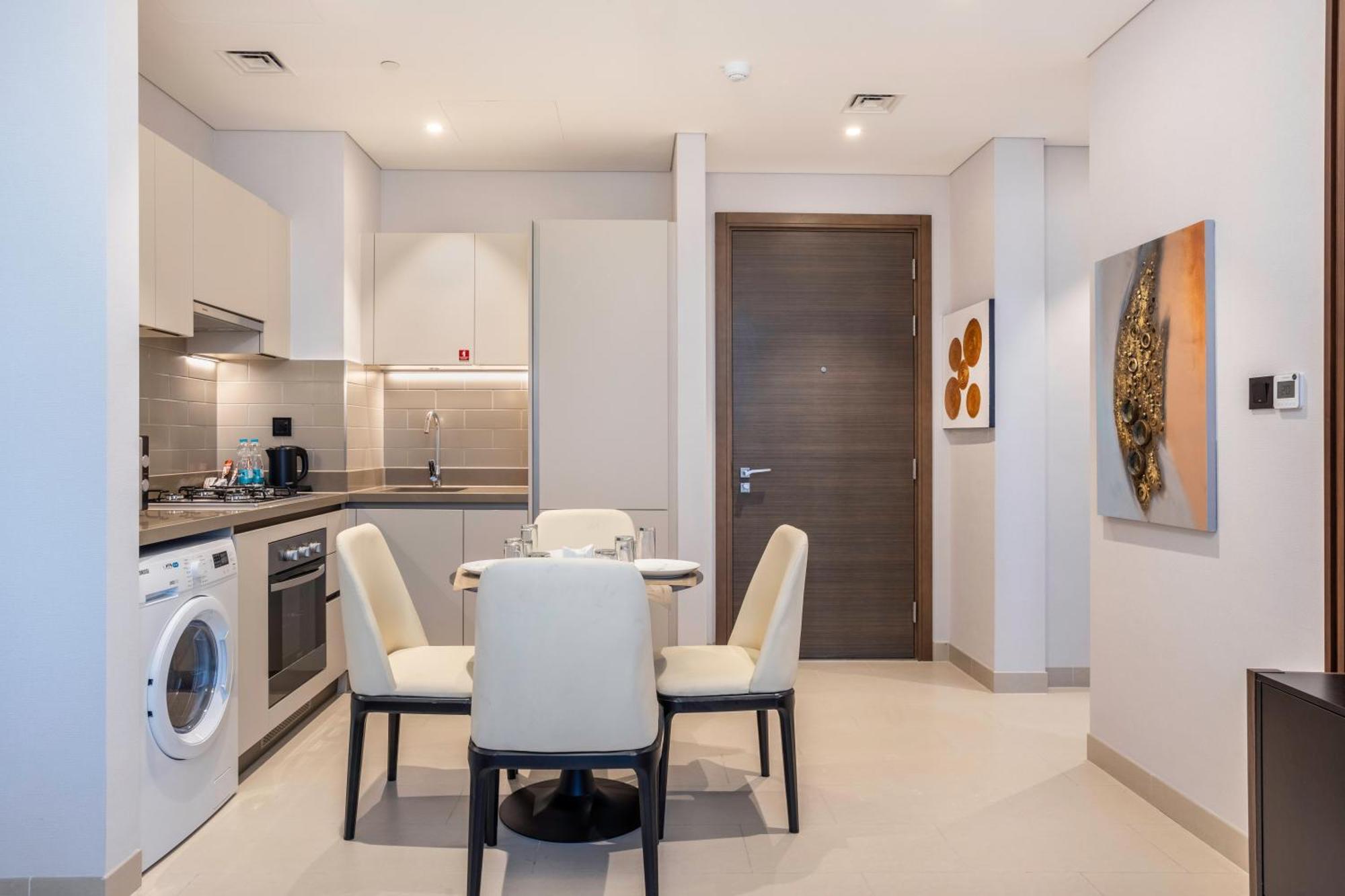Stay By Latinem Luxury 1Br Plus Study Holiday Home Cv A2712 Near Downtown Dubai Luaran gambar